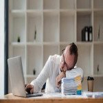 >Apakah kamu termasuk tipe pegawai *8016*? Simak bahayanya disini !!!